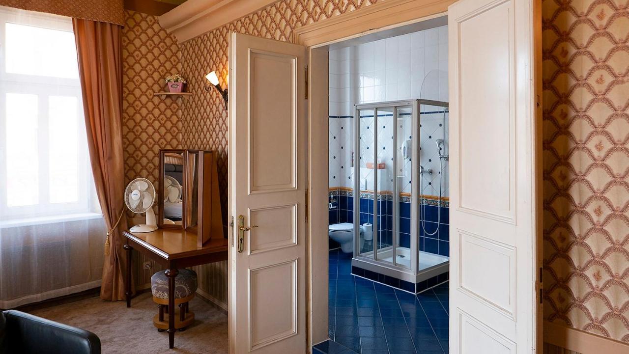 Light Rooms Prague Luaran gambar