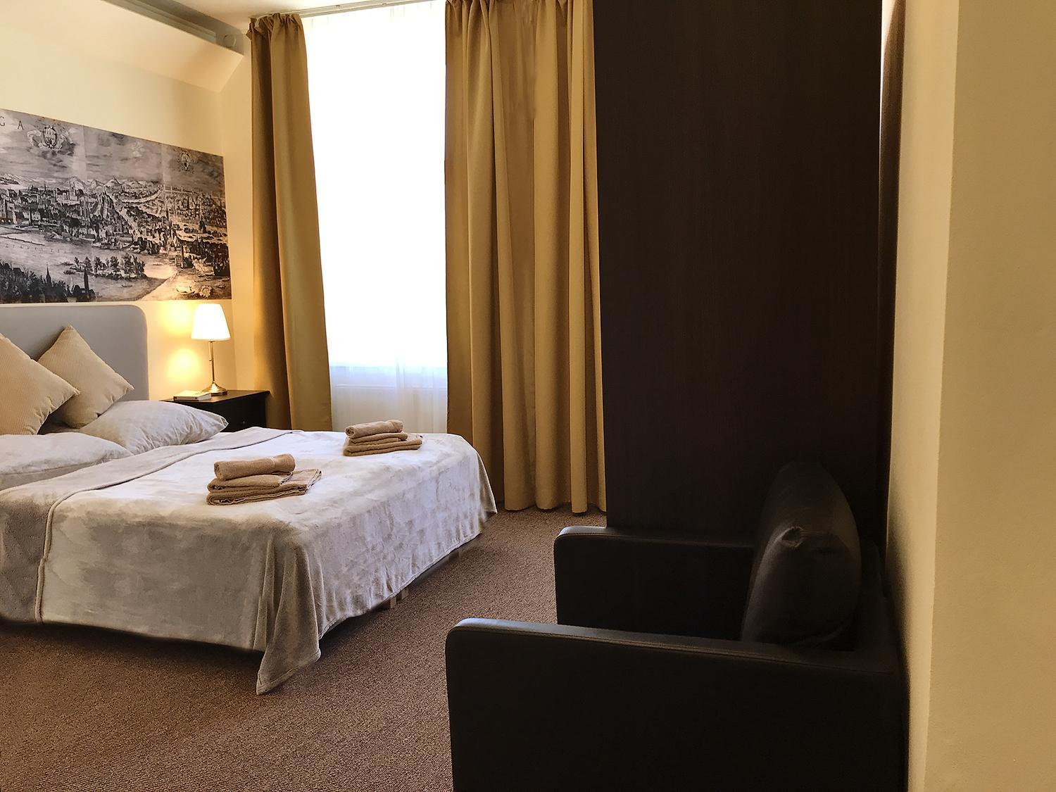 Light Rooms Prague Bilik gambar