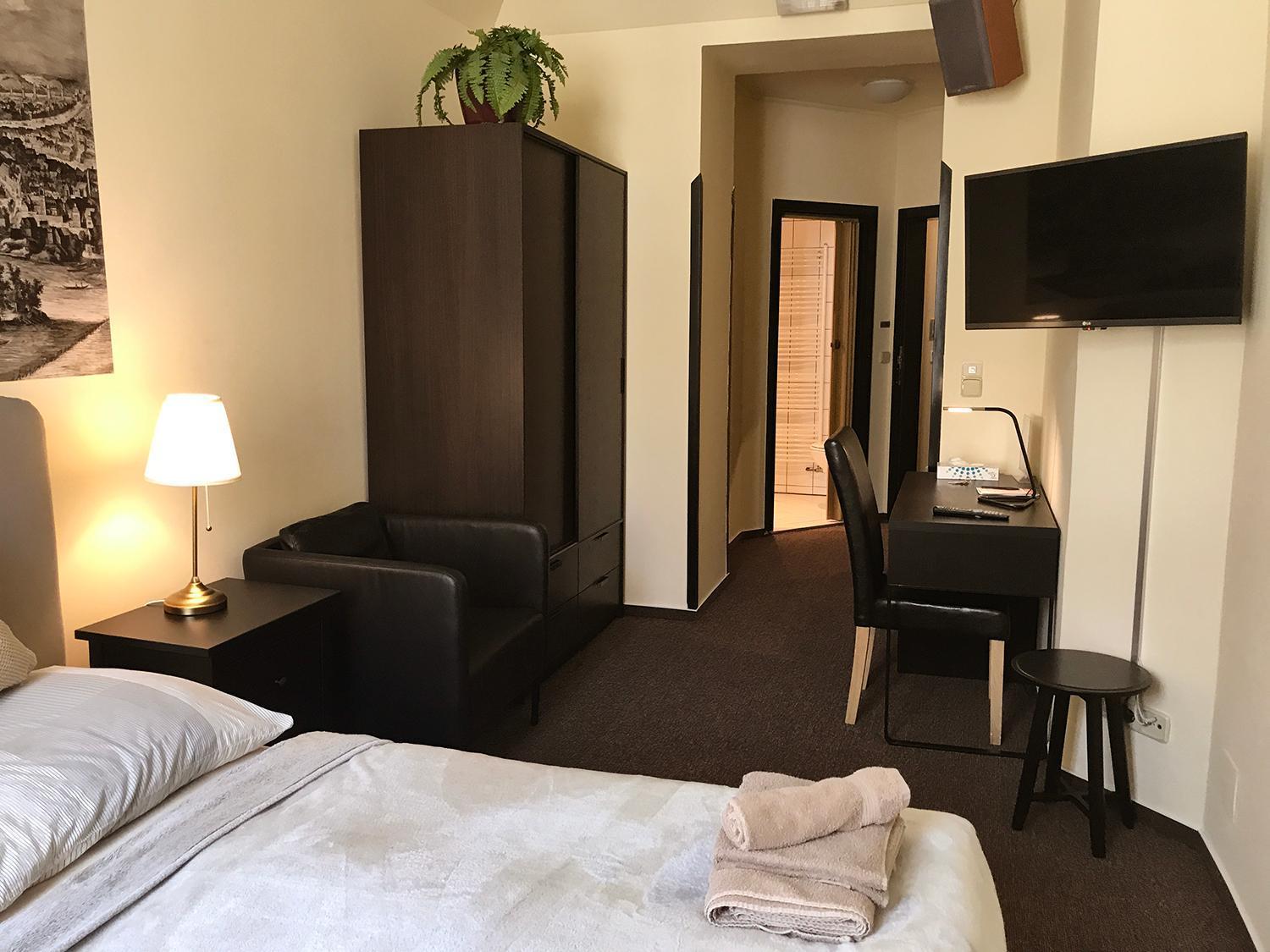 Light Rooms Prague Bilik gambar