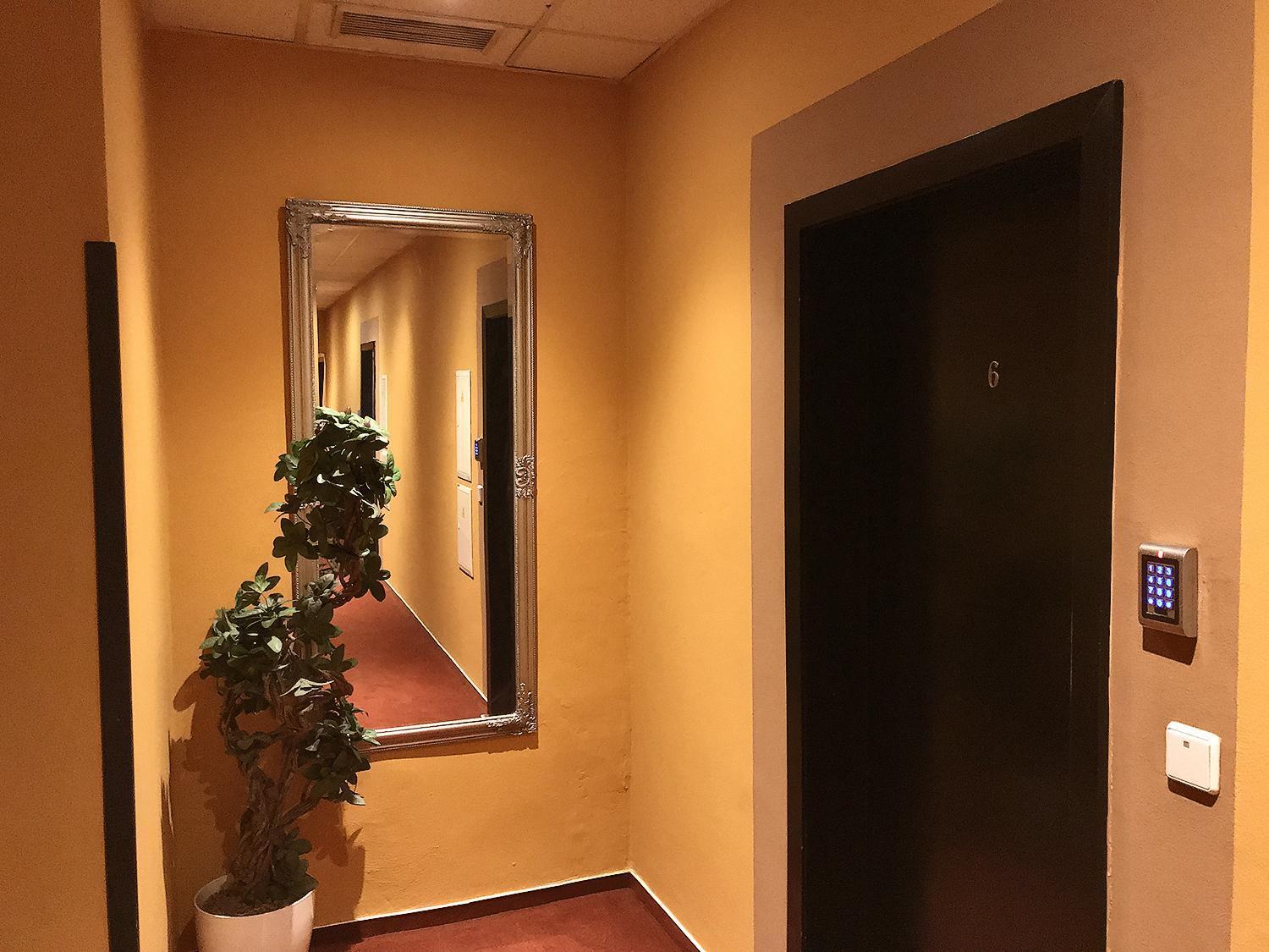 Light Rooms Prague Bilik gambar